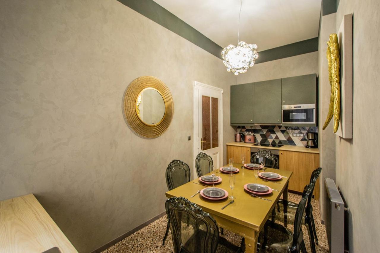 Apartamento 3Bdr Oasis In The Heart Of Praga Exterior foto