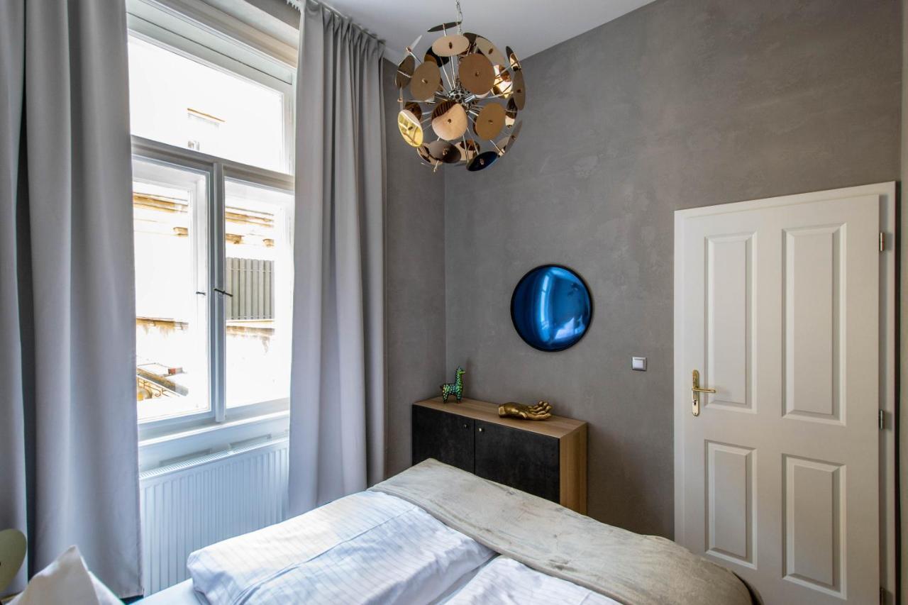 Apartamento 3Bdr Oasis In The Heart Of Praga Exterior foto