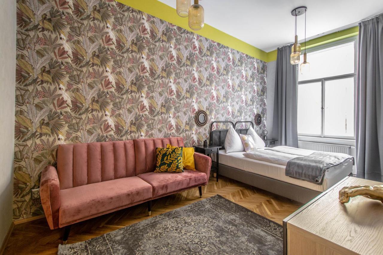 Apartamento 3Bdr Oasis In The Heart Of Praga Exterior foto