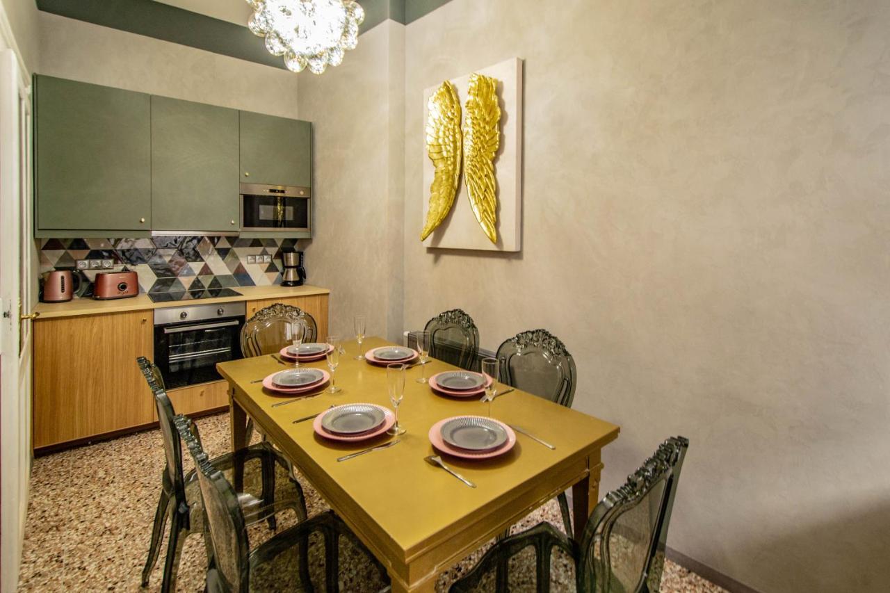 Apartamento 3Bdr Oasis In The Heart Of Praga Exterior foto